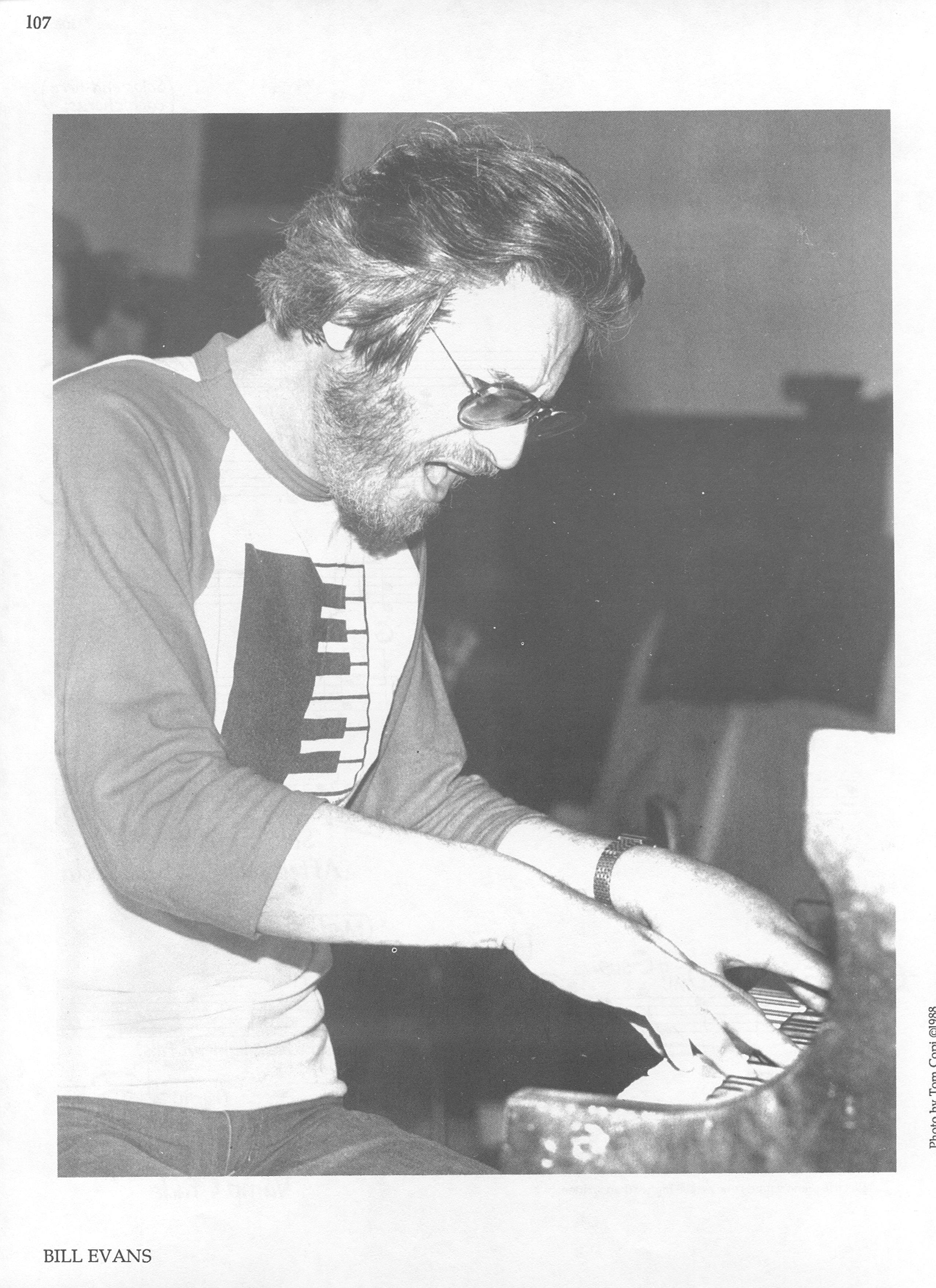Photo of musicians — Bill Evans Photo of musicians — Bill Evans