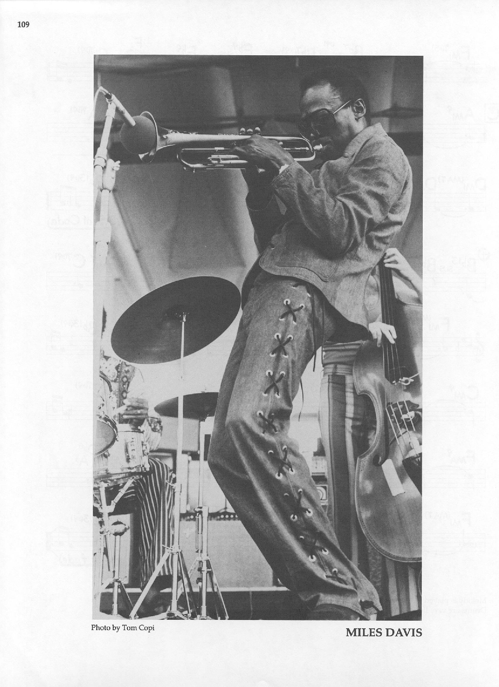 Photo of musicians — Miles Davis Photo of musicians — Miles Davis