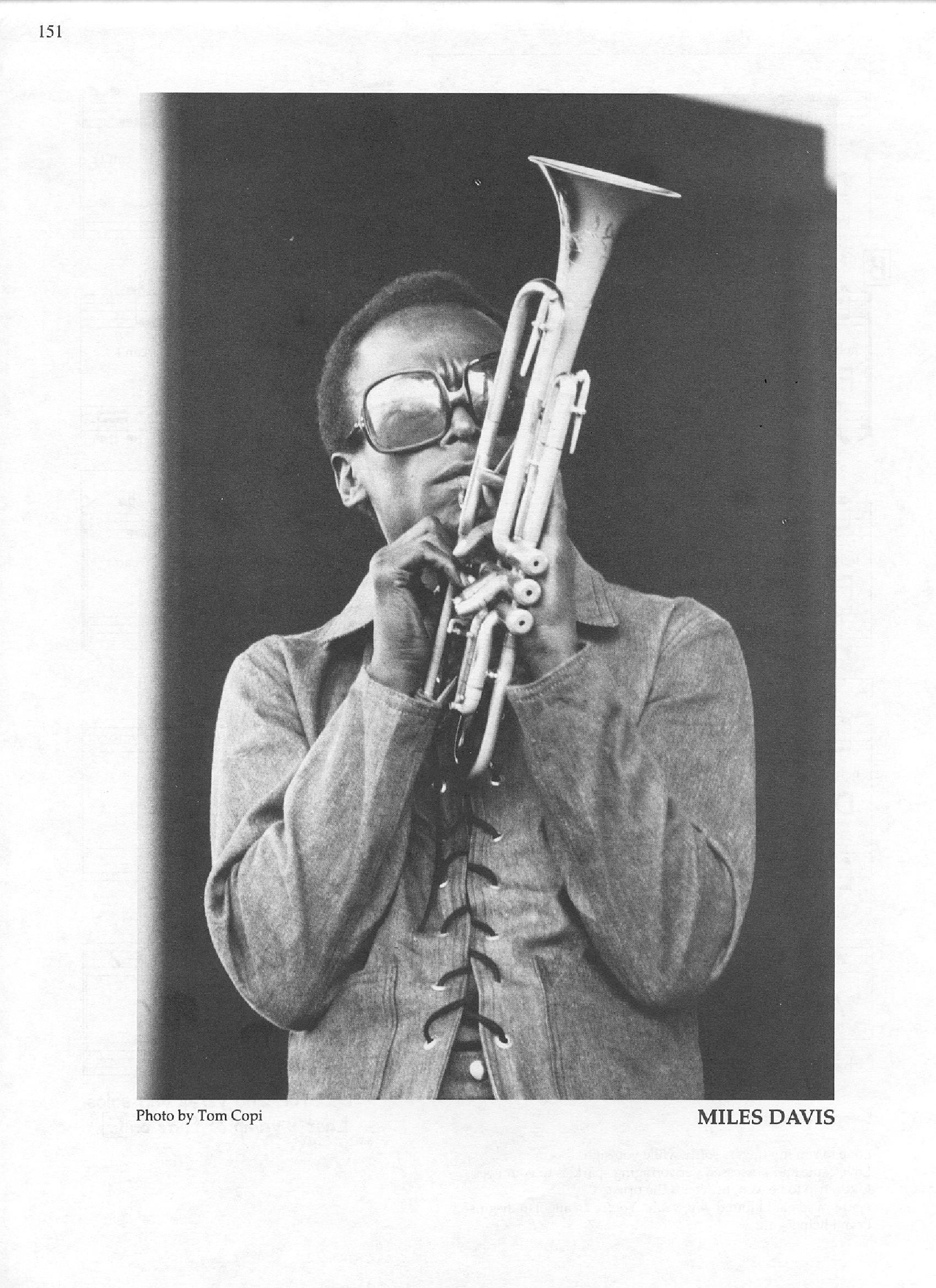 Photo of musicians — Miles Davis Photo of musicians — Miles Davis